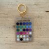 Llavero de colorimetría Invierno Frío (Cool Winter) — 30 colores de su paleta en acrílico